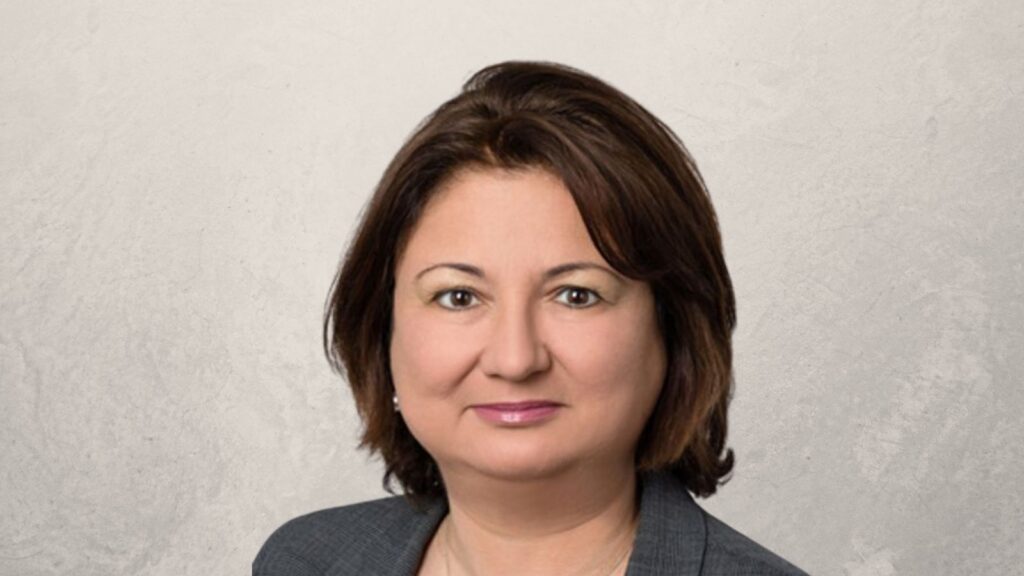 Ebru Gemici-Loukas